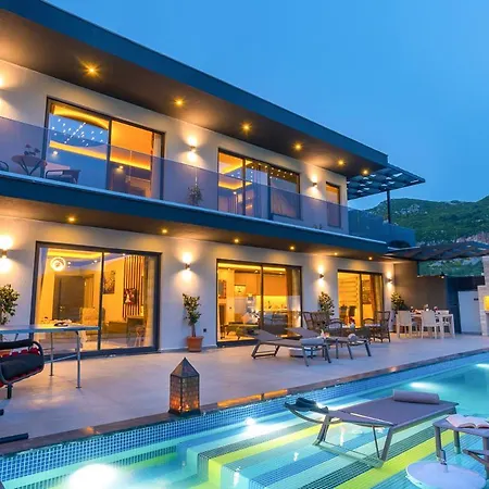 Willa Islamlar Sleeps 4 With Pool And Air Con *
